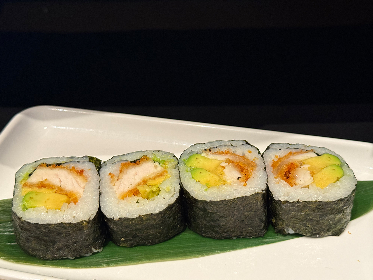 Futo pollo aguacate/4pz