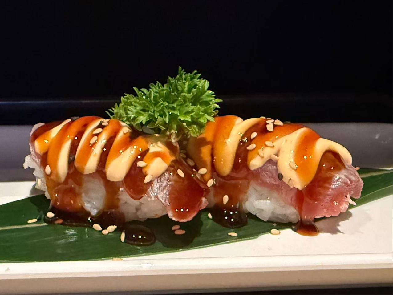 Maguro flambeado/2pz